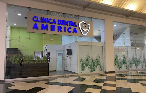 COMMERCIAL PREMISES IN WESTLAND MALL