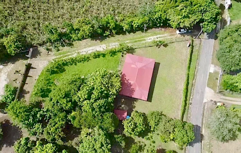 4 BEDROOMS HOUSE IN QUIET AREA