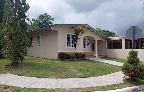 SALE - HOUSE - VILLA DE ARRAIJÁN - LAS PRADERAS