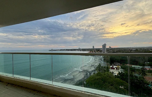 SEA VIEW APARTMENT FOR SALE IN PLAYA SERENA