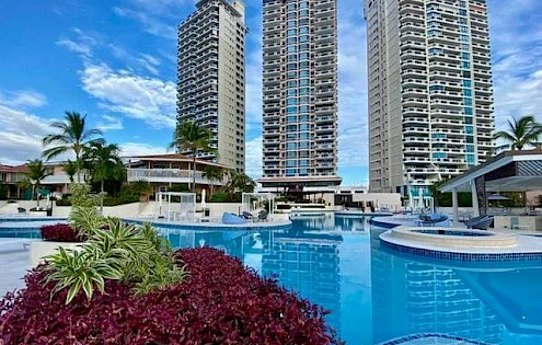 EN VENTA EXCELENTE APARTAMENTO DE PLAYA EN CORONADO COUNTRY CLUB