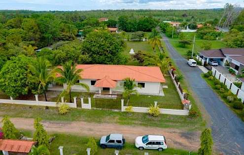 Hermosa Casa en San José Cerca de Coronado Panamá