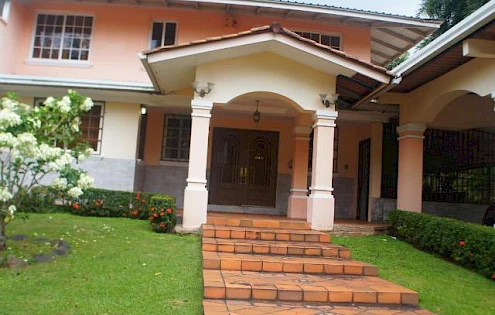 For Sale Duplex House - Los Rìos, Ancòn