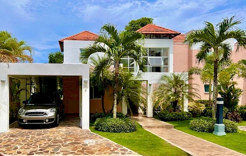 RETIRO DE LUJO EN EL PARAISO