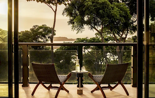 La Peninsula Club Residence