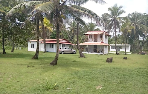 Se vende casa de playa en Palenque, Santa Isabel, Costa Arriba