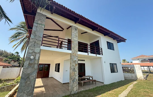 Casa frente al mar