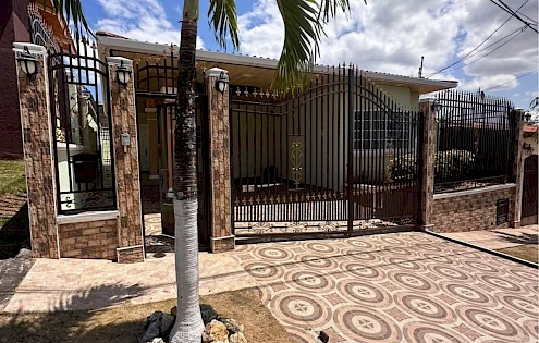 Alquiler de Casa en San Antonio
