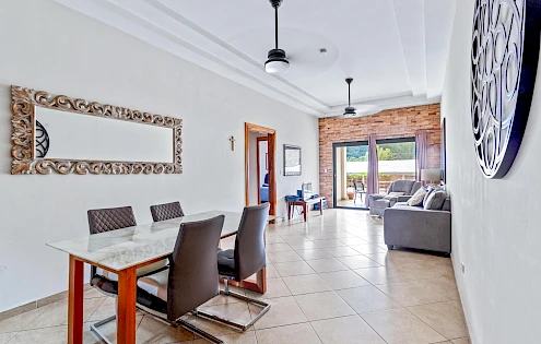 Apartamento de 2 Recámaras en el Corazón de Boquete