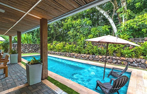 Casa con Piscina de Agua Salada en Dolega Panamá