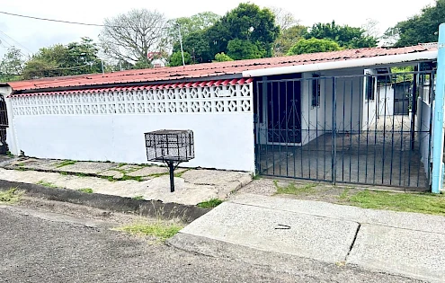 For sale in Residencial Bello Amor in Arraijan