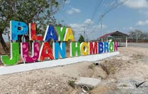 TERRENO FRENTE AL MAR EN VENTA EN JUAN HOMBRÓN COCLE, PANAMÁ