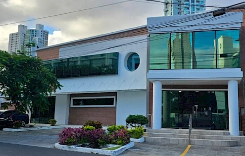 SE VENDE EDIFICIO CON AMPLIO ESTACIONAMIENTO EN SAN FRANCISCO